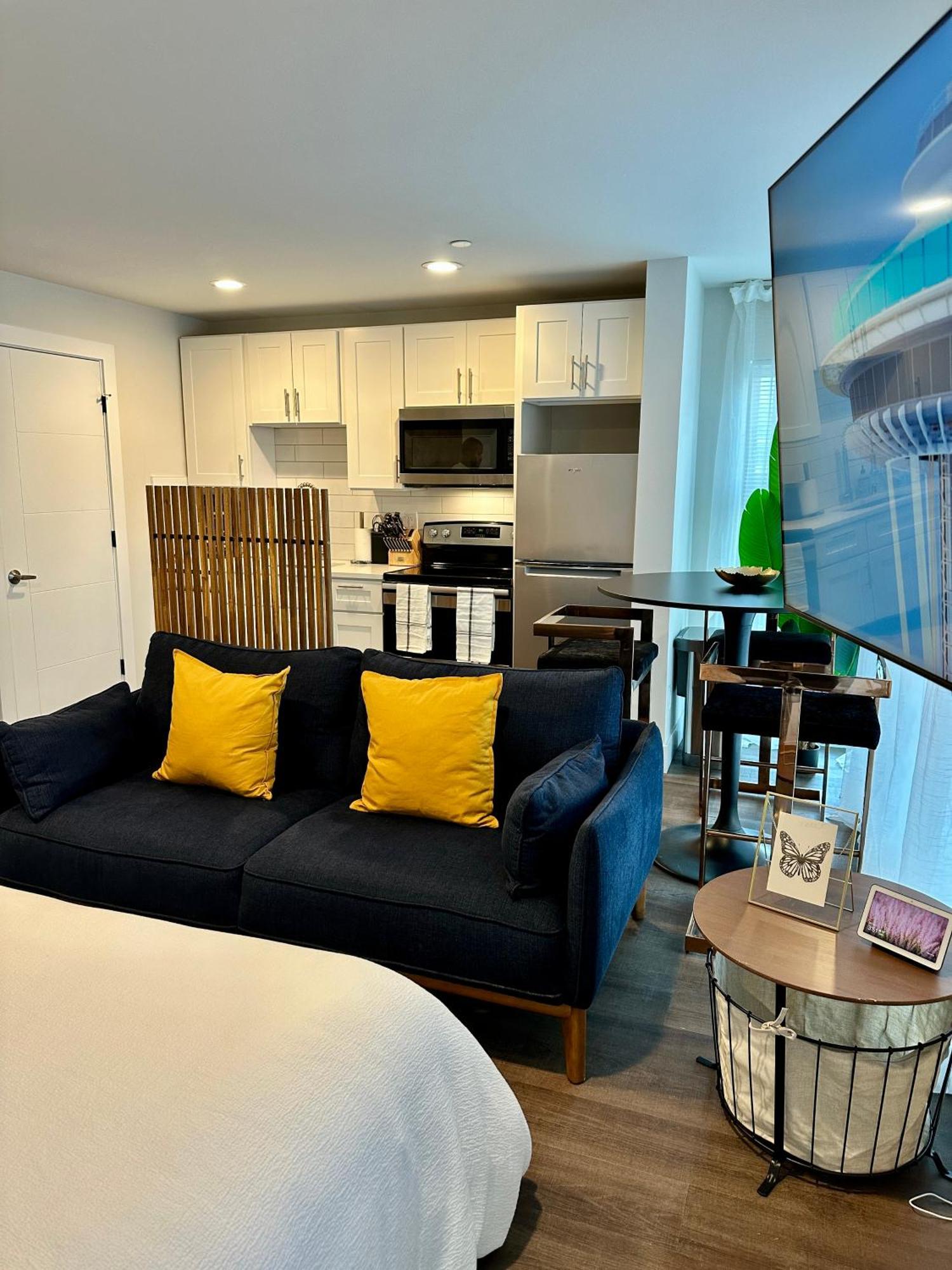 Luxe: Modern Retreat In The City Apartment ซีแอตเทิล ภายนอก รูปภาพ